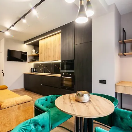 Apartment Leogrand On Shevchenka 38 Lviv