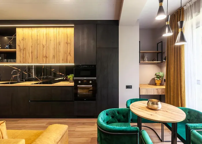 Leogrand On Shevchenka 38 דירה *